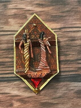 Bonnie Egyptian Paper Brooch in Brown and Gold